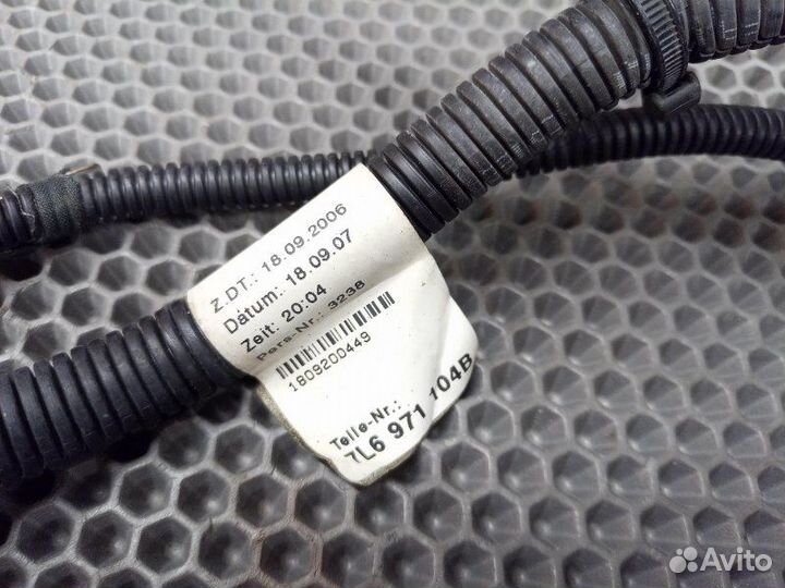 Проводка зад. бампера 7L6971104B VW Touareg 02-10