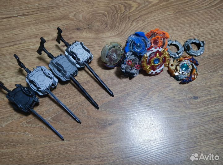 Волчки Beyblade