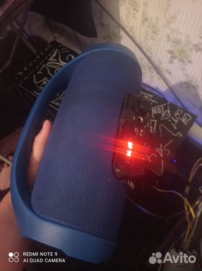 Bluetooth колонка JBL