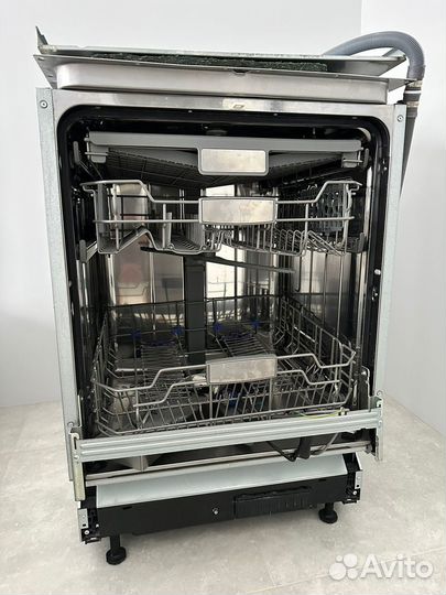 Посудомечная машина Weissgauff 60см