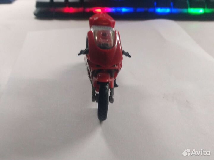 Мотоцикл игрушка