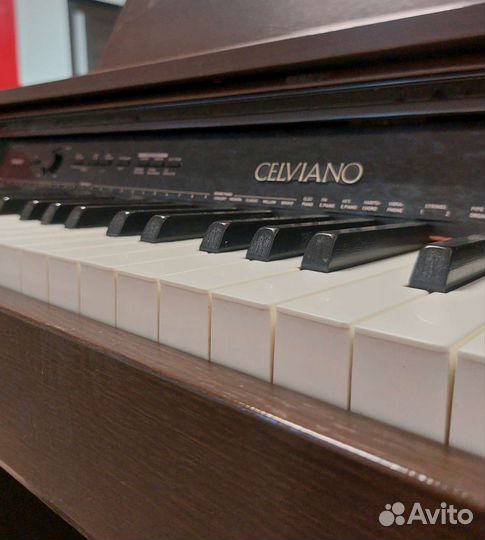Цифровое пианино Casio celviano