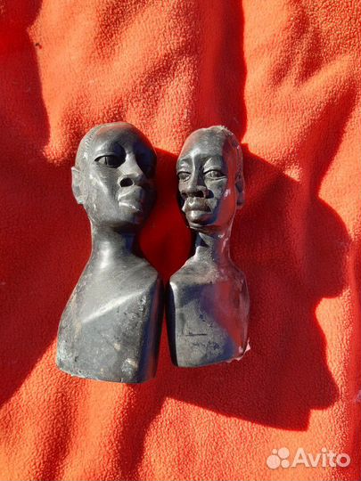 Распродаю свою коллекцию деревянных статуэток ручн