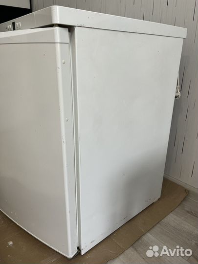 Морозилка liebherr