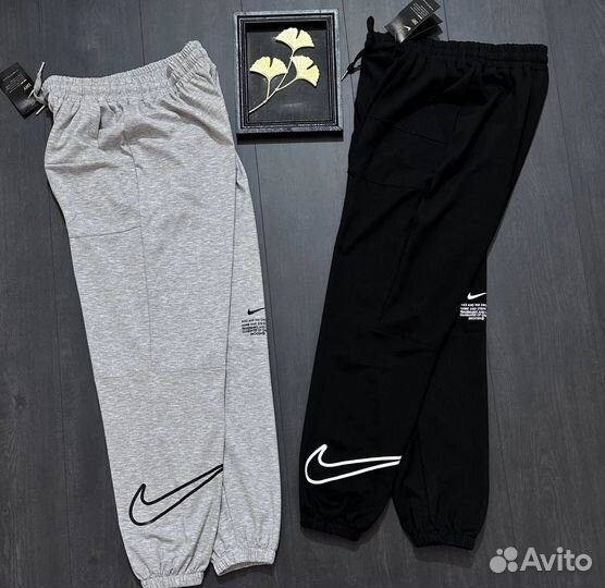 Штаны спортивные Nike swoosh