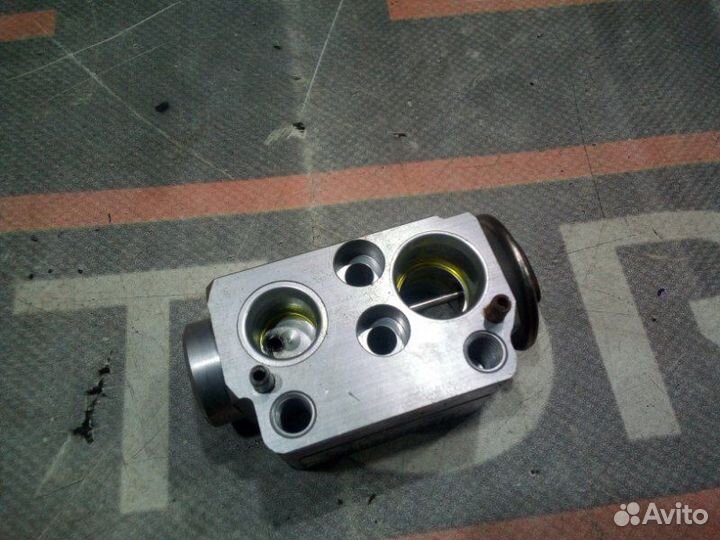 Клапан кондиционера Bmw 3-Series E90 N46B20B 2006