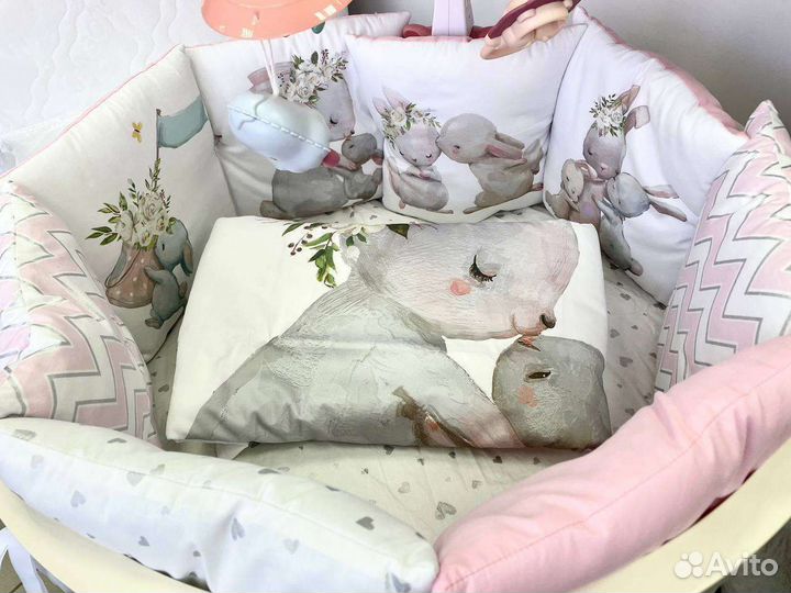 Бортики в кроватку