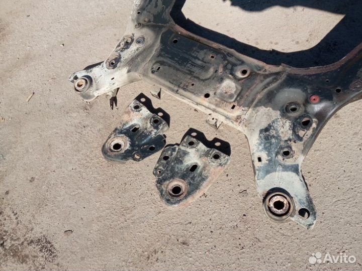 Балка передняя Volvo S60 FS62 B5254T12 2008-2018