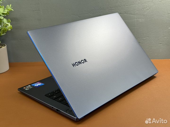 Ноутбук Honor Magicbook 14 R7/16/512