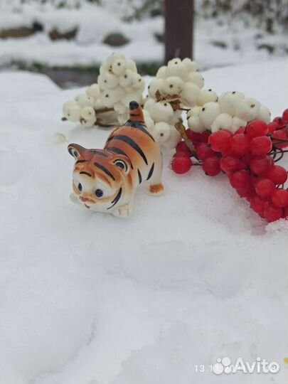 Фарфоровые статуэтки