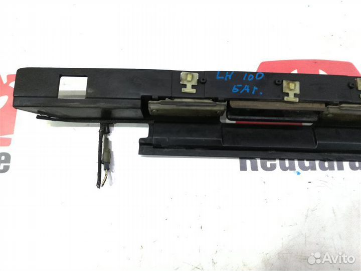 Подсветка номера Toyota Hiace LH100 2LTE 1992