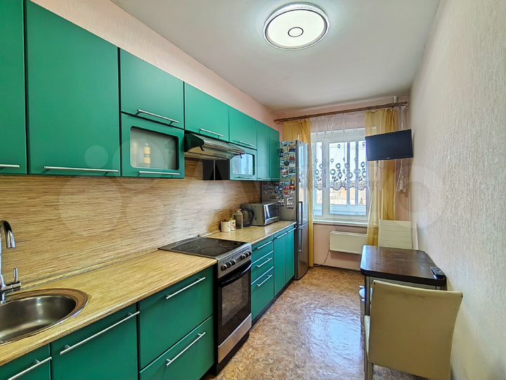 2-к. квартира, 48,3 м², 8/9 эт.