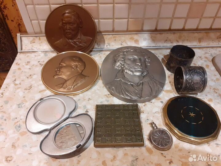 Пудреницы\ножи,др.ссср