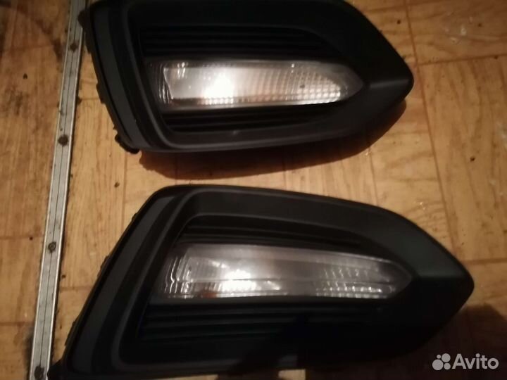 Hyundai solaris 2 противотуманная фара с рамкой