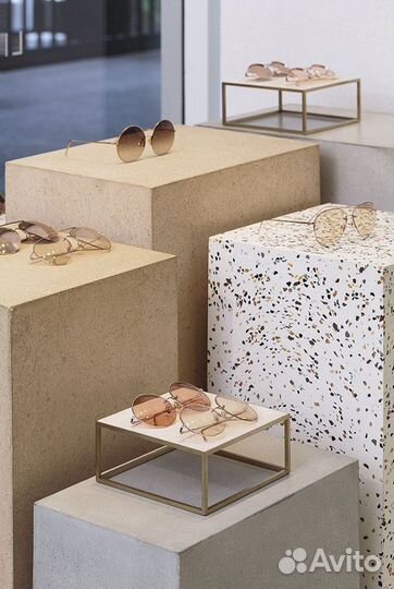 Подиум рекламный