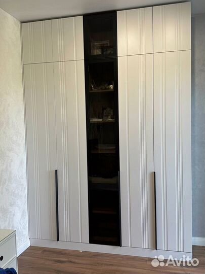 Шкаф стильный