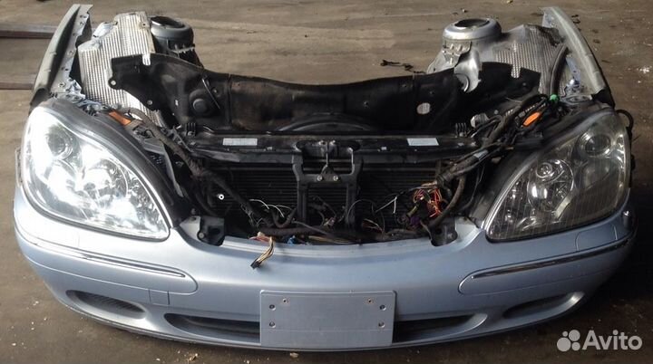 Рамка радиатора телевизор Mercedes-Benz W220 S320