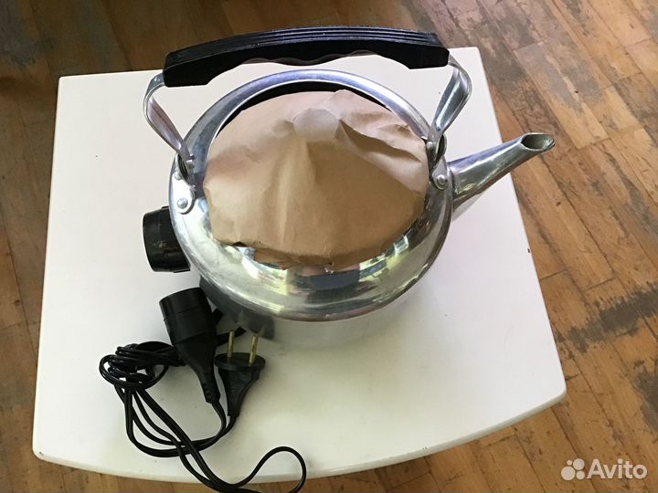 Чайник электрический советский