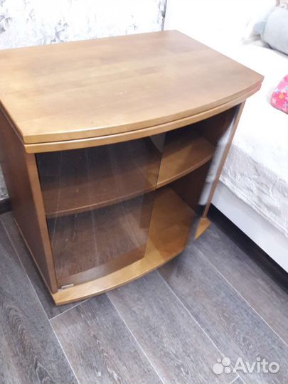 Тумба под телевизор