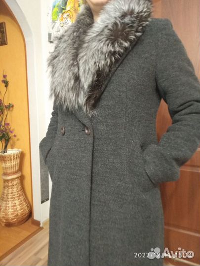 Пальто женское зимнее