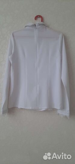 Блузка белая школьная
