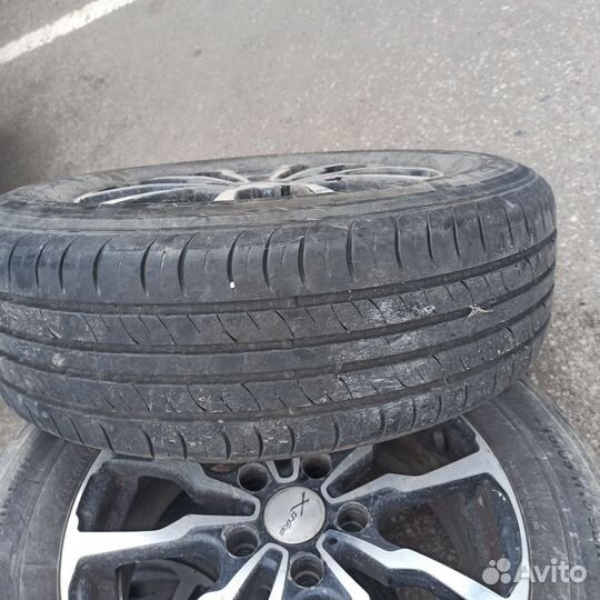 Комплект летней резины 215/65/16