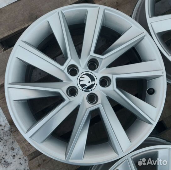 Skoda Rapid 2020 Ориг Stratos R16 5x100 ET40 6J 57