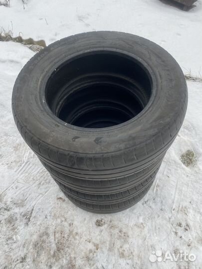 Viatti Strada Asimmetrico V-130 175/70 R14 84H