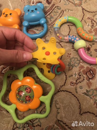 Развивающие игрушки