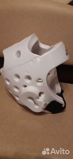 Шлем для тхэквондо