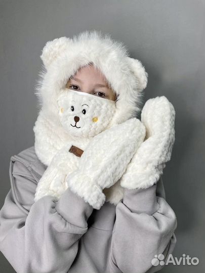 Шапка зимняя меховая женская ушанка комплект