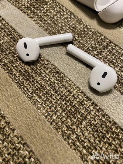 Airpods 1