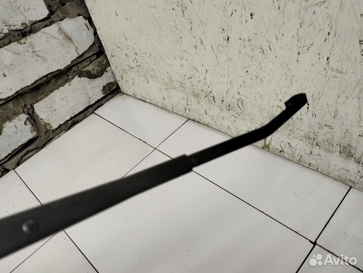 Поводок ст/оч передний Grand Cherokee WK2