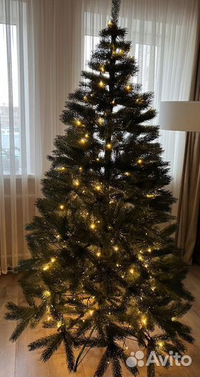 Елка искусственная