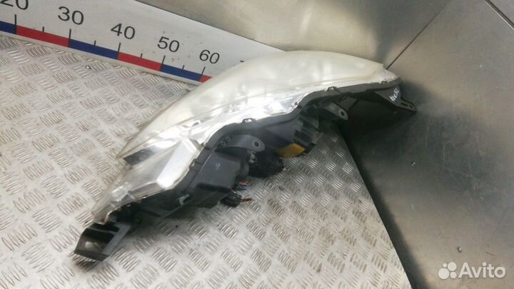 Фара правая Peugeot 4007 2007