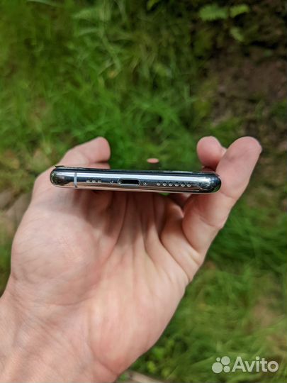 iPhone Xs, 256 ГБ