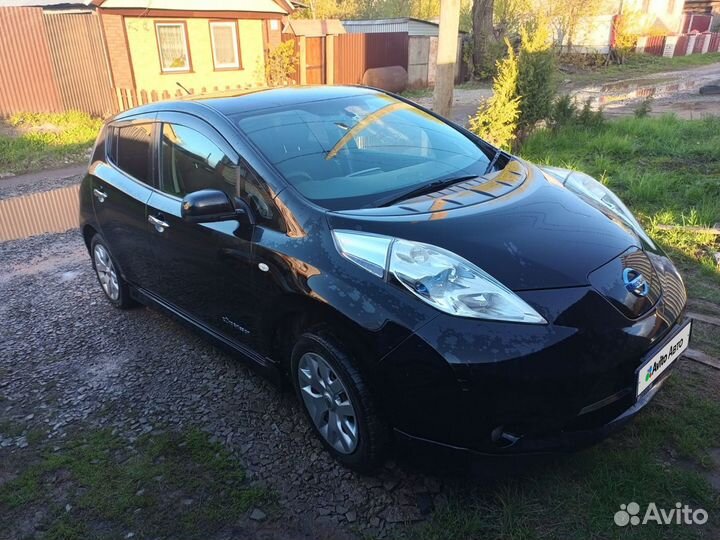 Nissan Leaf AT, 2013, 142 000 км