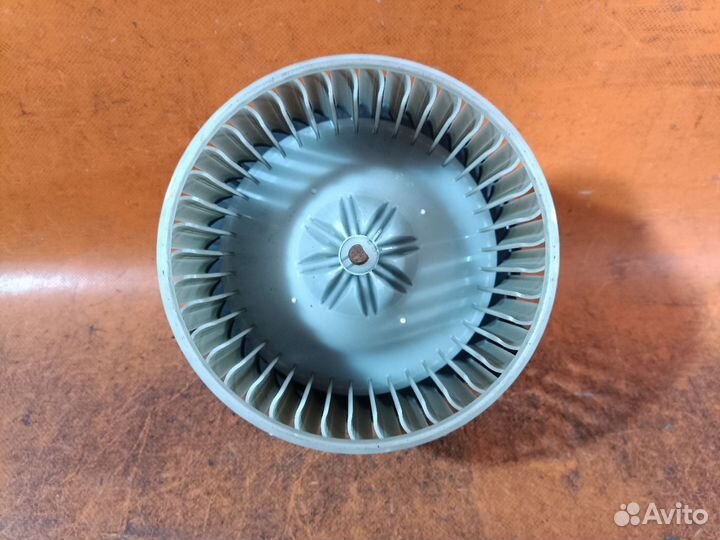 Моторчик печки Mazda Mpv LW3W