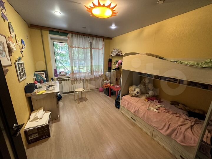 2-к. квартира, 40 м², 1/5 эт.