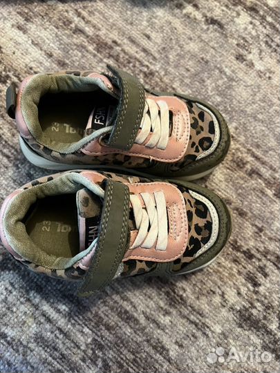 Обувь для девочки