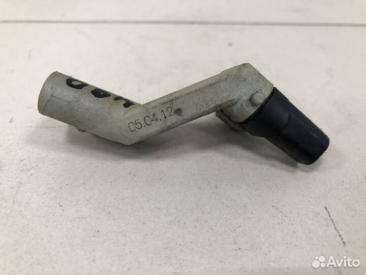 Датчик положения коленвала Volkswagen Tiguan 5N1 2