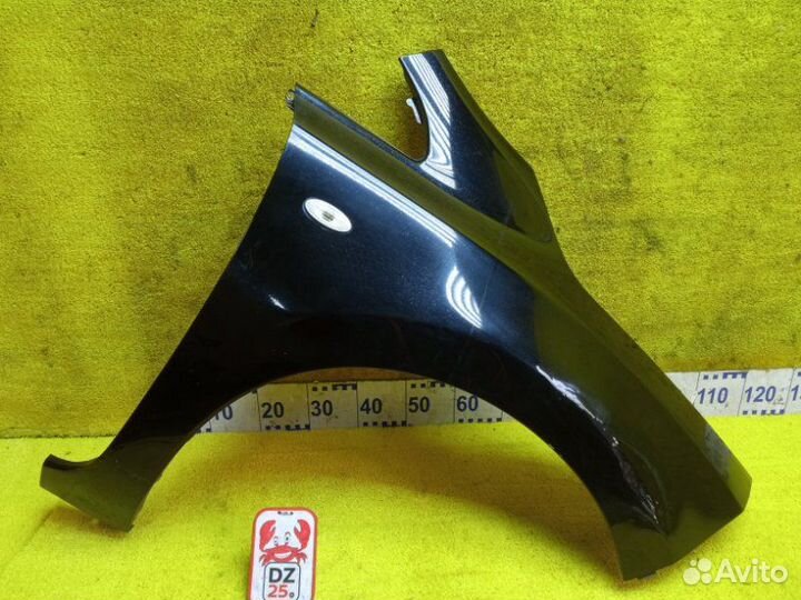 Крыло переднее правое Nissan Leaf AZE0 EM57