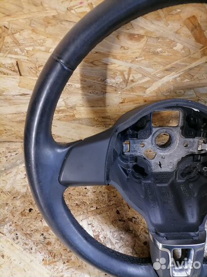 Руль Volkswagen Jetta 5