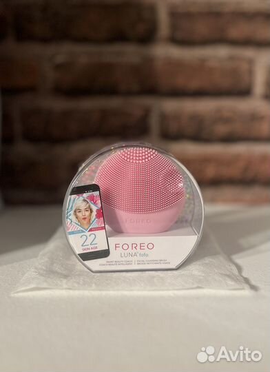 Щеточка для лица, Foreo, Ярко-Розовая