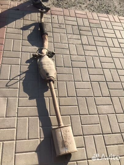 Выхлопная труба на mitsubishi lancer9