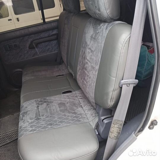 Чехлы на Тойота Ланд Крузер Прадо