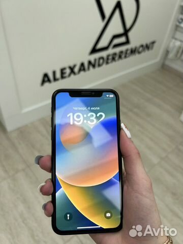 iPhone X, 256 ГБ