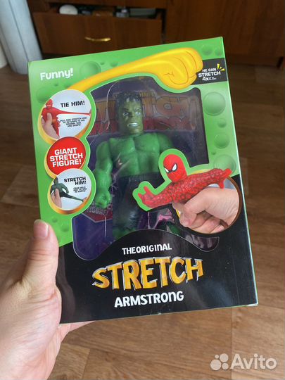 Игрушка Супергерои тянется