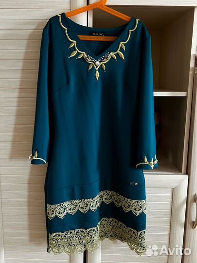 Платье женское