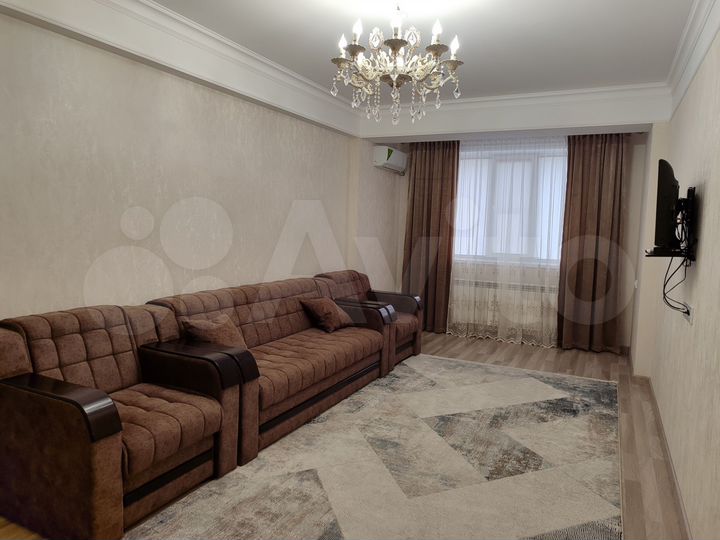 2-к. квартира, 70 м², 8/9 эт.